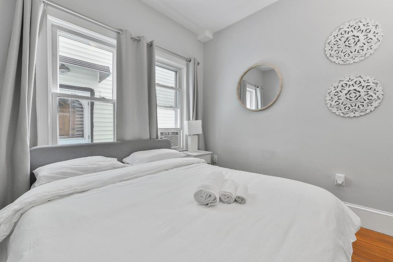 The Maverick - Luxurious Apartment - Free Parking - 2 Miles From Boston Logan Airport Chelsea Exterior photo