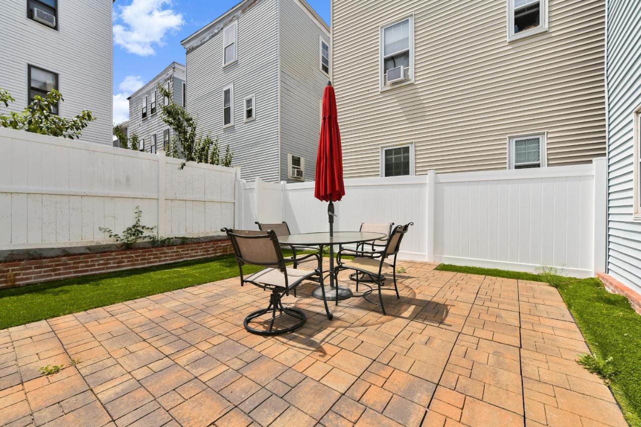 The Maverick - Luxurious Apartment - Free Parking - 2 Miles From Boston Logan Airport Chelsea Exterior photo